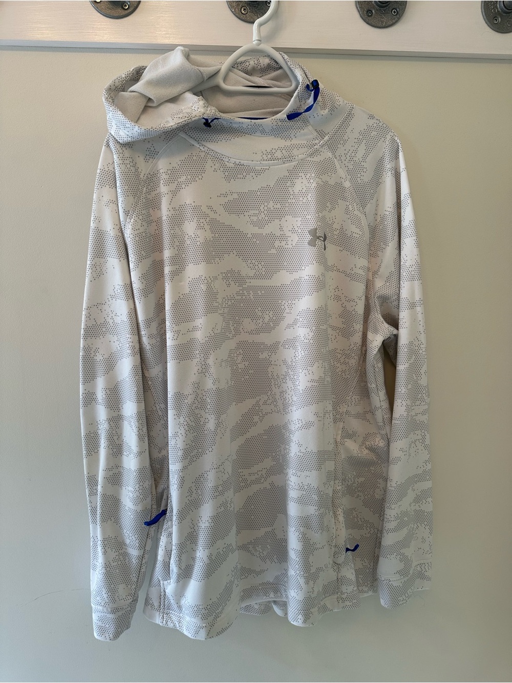 Under Armour Men’s Light Gray Camo Crewneck Hoodie